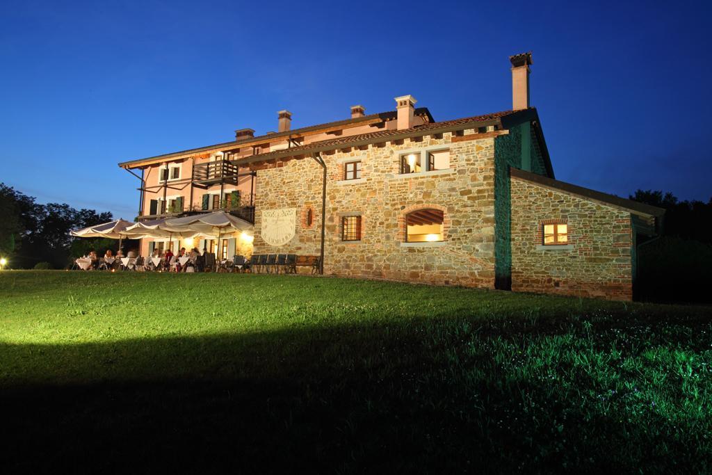 Agriturismo Scacciapensieri Buttrio Exterior photo
